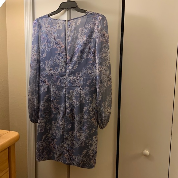 Ever New Gorgeous Light Blue Floral Short Dress - Picture 3 of 11